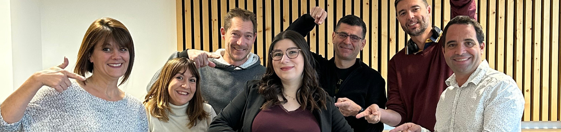 Bandeau - Assistant administratif et commercial - pôle fermeture