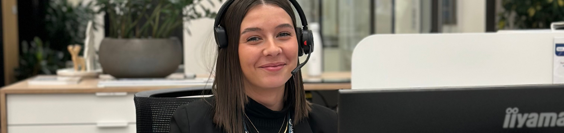 Bandeau - Assistant administratif et commercial - Salle expo